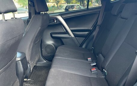 Toyota RAV4, 2019 год, 2 800 000 рублей, 17 фотография