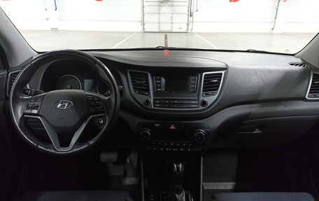 Hyundai Tucson III, 2017 год, 1 999 000 рублей, 18 фотография