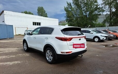 KIA Sportage IV рестайлинг, 2018 год, 1 650 000 рублей, 7 фотография
