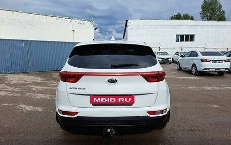 KIA Sportage IV рестайлинг, 2018 год, 1 650 000 рублей, 6 фотография