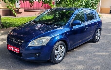KIA cee'd I рестайлинг, 2008 год, 600 000 рублей, 1 фотография