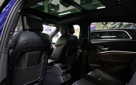 Audi e-tron Sportback I, 2021 год, 6 800 000 рублей, 19 фотография