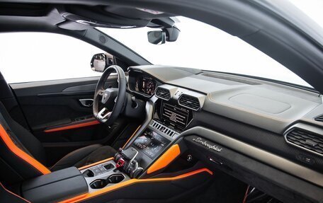 Lamborghini Urus I, 2022 год, 27 000 000 рублей, 4 фотография