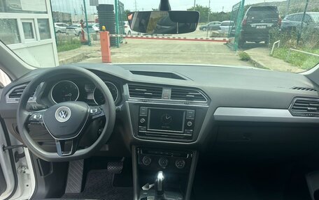 Volkswagen Tiguan II, 2021 год, 1 899 000 рублей, 7 фотография