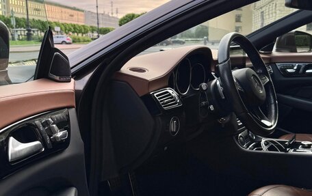 Mercedes-Benz CLS, 2015 год, 3 350 000 рублей, 13 фотография