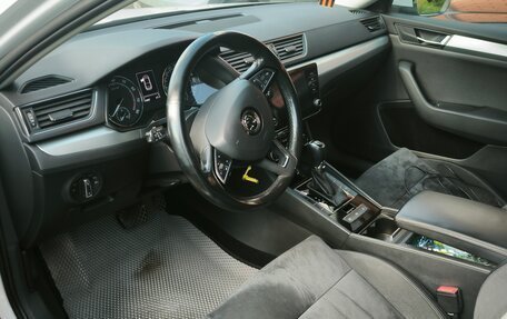 Skoda Superb III рестайлинг, 2017 год, 1 700 000 рублей, 4 фотография