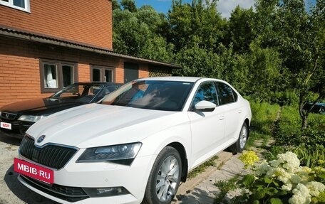 Skoda Superb III рестайлинг, 2017 год, 1 700 000 рублей, 2 фотография