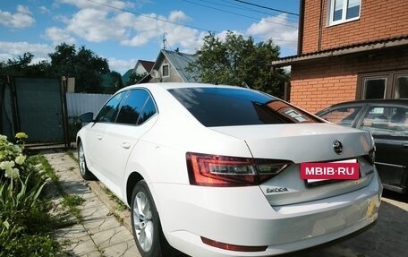 Skoda Superb III рестайлинг, 2017 год, 1 700 000 рублей, 9 фотография