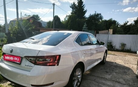 Skoda Superb III рестайлинг, 2017 год, 1 700 000 рублей, 8 фотография