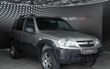 Chevrolet Niva I рестайлинг, 2018 год, 879 000 рублей, 3 фотография