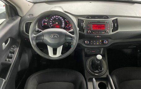 KIA Sportage III, 2012 год, 999 000 рублей, 11 фотография