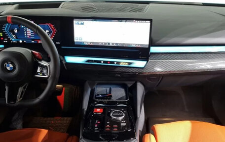 BMW M5, 2025 год, 18 000 000 рублей, 5 фотография