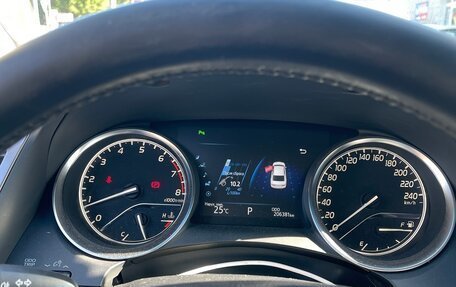 Toyota Camry, 2019 год, 2 400 000 рублей, 12 фотография