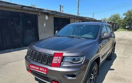 Jeep Grand Cherokee, 2018 год, 3 950 000 рублей, 2 фотография