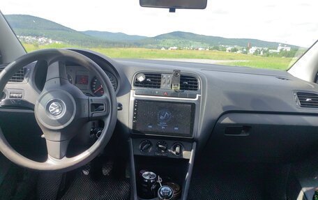 Volkswagen Polo VI (EU Market), 2013 год, 530 000 рублей, 5 фотография
