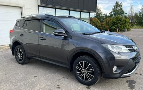 Toyota RAV4, 2013 год, 1 799 000 рублей, 3 фотография