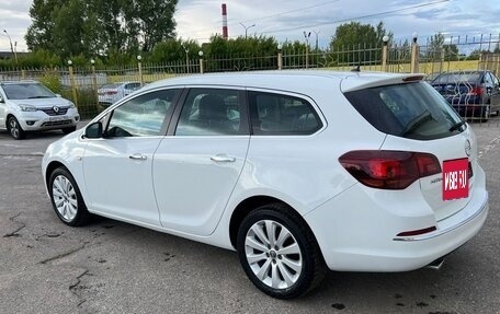 Opel Astra J, 2013 год, 999 000 рублей, 4 фотография
