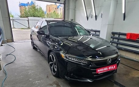 Honda Accord IX рестайлинг, 2021 год, 3 200 000 рублей, 2 фотография