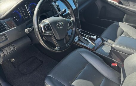 Toyota Camry, 2017 год, 2 200 000 рублей, 12 фотография