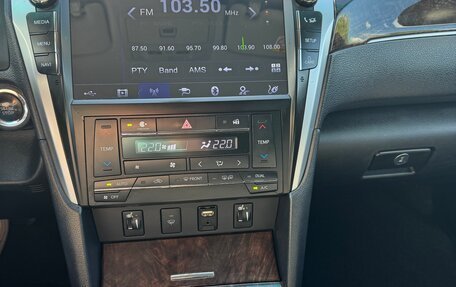 Toyota Camry, 2017 год, 2 200 000 рублей, 30 фотография
