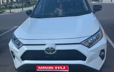 Toyota RAV4, 2021 год, 3 200 000 рублей, 1 фотография