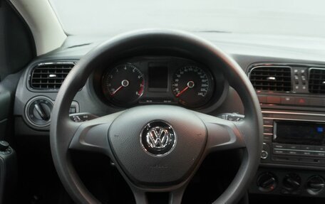 Volkswagen Polo VI (EU Market), 2017 год, 1 150 000 рублей, 13 фотография