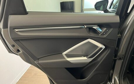 Audi Q3, 2021 год, 2 999 000 рублей, 15 фотография