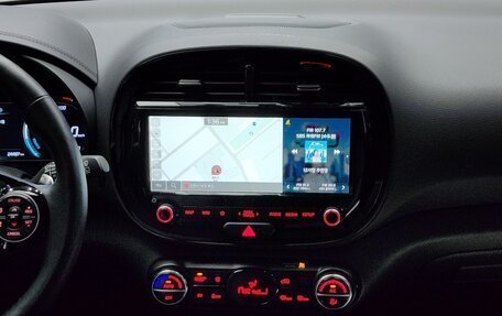 KIA Soul III, 2021 год, 1 070 000 рублей, 11 фотография