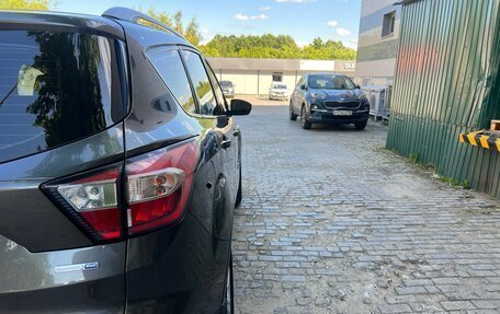 Ford Kuga III, 2019 год, 1 990 000 рублей, 3 фотография