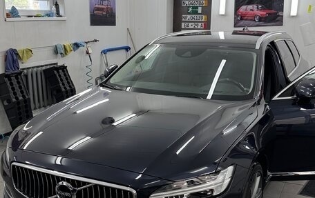 Volvo V90 II, 2018 год, 2 650 000 рублей, 2 фотография