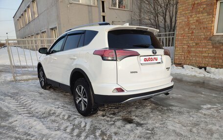 Toyota RAV4, 2016 год, 2 900 000 рублей, 4 фотография