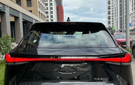 Lexus RX IV рестайлинг, 2025 год, 7 640 000 рублей, 4 фотография