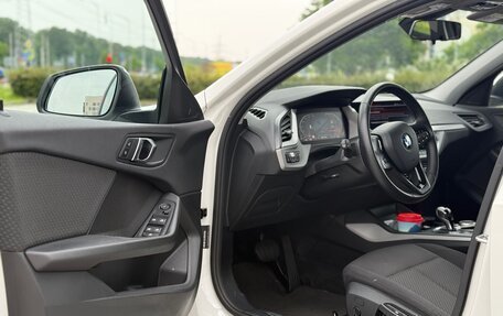 BMW 1 серия, 2020 год, 2 150 000 рублей, 7 фотография