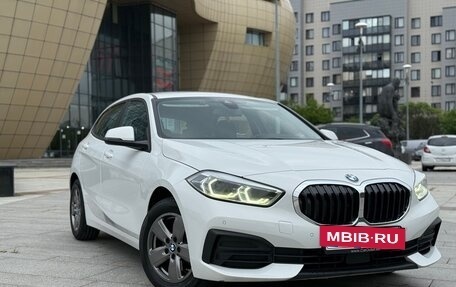 BMW 1 серия, 2020 год, 2 150 000 рублей, 3 фотография