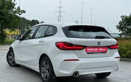 BMW 1 серия, 2020 год, 2 150 000 рублей, 2 фотография