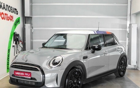 MINI Hatch, 2022 год, 3 250 000 рублей, 1 фотография