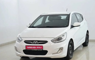 Hyundai Solaris II рестайлинг, 2013 год, 750 000 рублей, 1 фотография