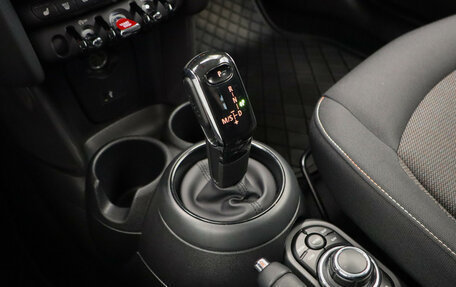 MINI Hatch, 2022 год, 3 250 000 рублей, 17 фотография