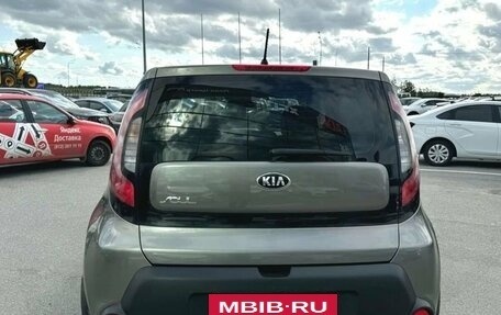 KIA Soul II рестайлинг, 2016 год, 1 299 000 рублей, 5 фотография