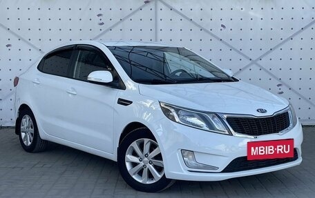 KIA Rio III рестайлинг, 2012 год, 850 000 рублей, 2 фотография