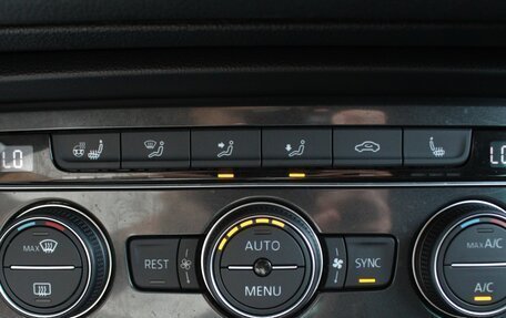 Volkswagen Tiguan II, 2017 год, 2 345 000 рублей, 11 фотография