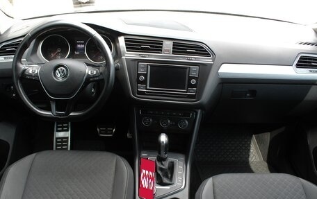 Volkswagen Tiguan II, 2017 год, 2 345 000 рублей, 6 фотография
