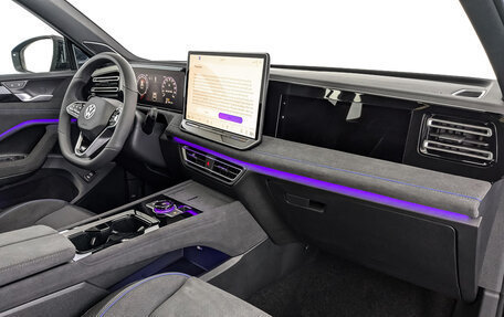 Volkswagen Tiguan, 2024 год, 6 002 720 рублей, 9 фотография