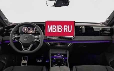 Volkswagen Tiguan, 2024 год, 6 002 720 рублей, 10 фотография