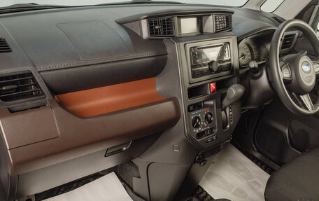 Subaru Justy IV, 2019 год, 999 000 рублей, 9 фотография
