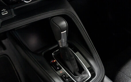 Honda Vezel, 2023 год, 3 350 000 рублей, 12 фотография