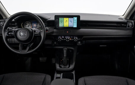 Honda Vezel, 2023 год, 3 350 000 рублей, 19 фотография