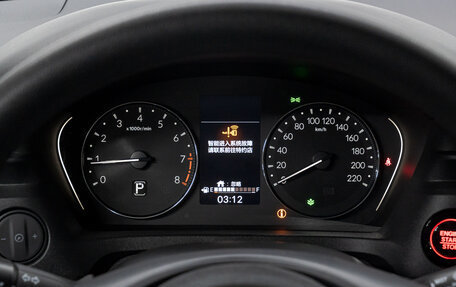 Honda Vezel, 2023 год, 3 350 000 рублей, 25 фотография