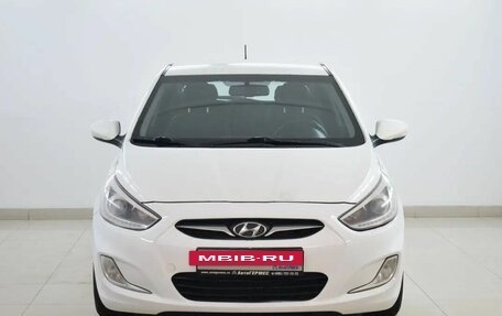 Hyundai Solaris II рестайлинг, 2013 год, 750 000 рублей, 2 фотография
