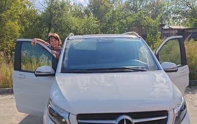Mercedes-Benz V-Класс, 2017 год, 4 350 000 рублей, 1 фотография